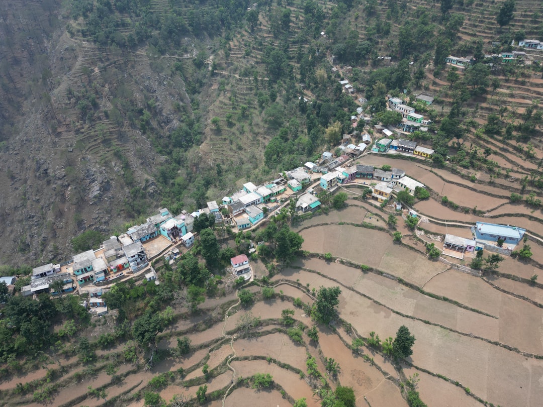 Dehradun to Chamoli Taxi