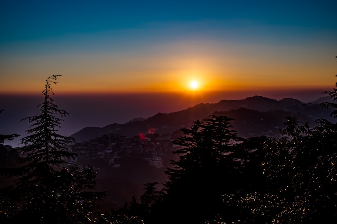 Dehradun to Landour  Taxi