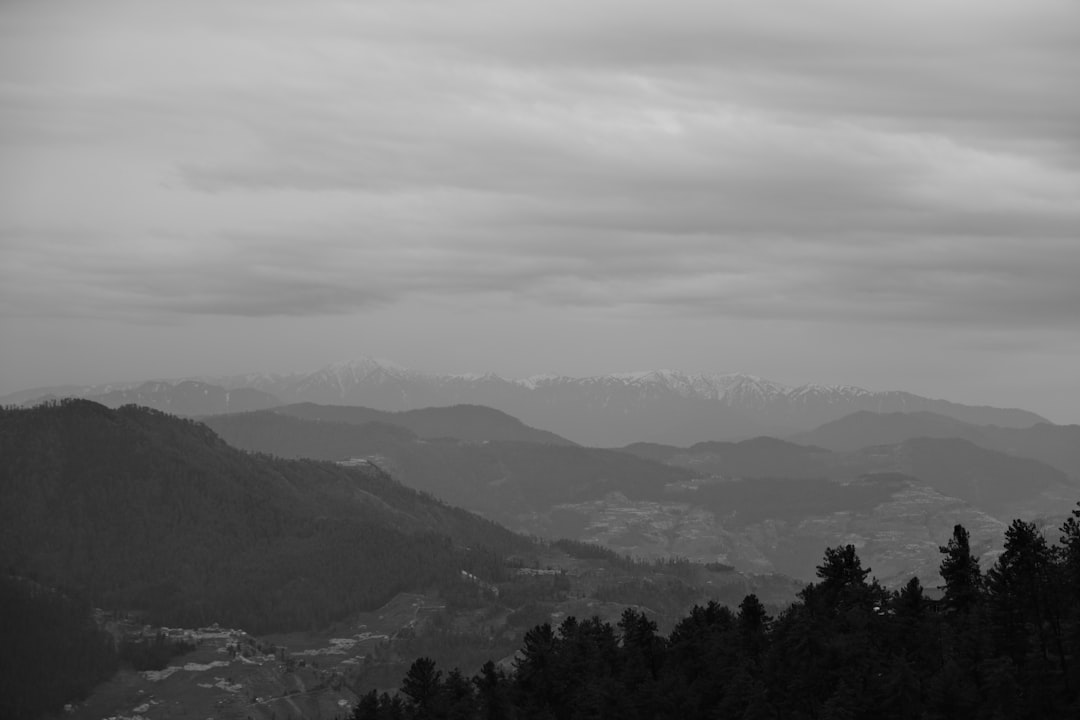 Delhi to Shimla taxi